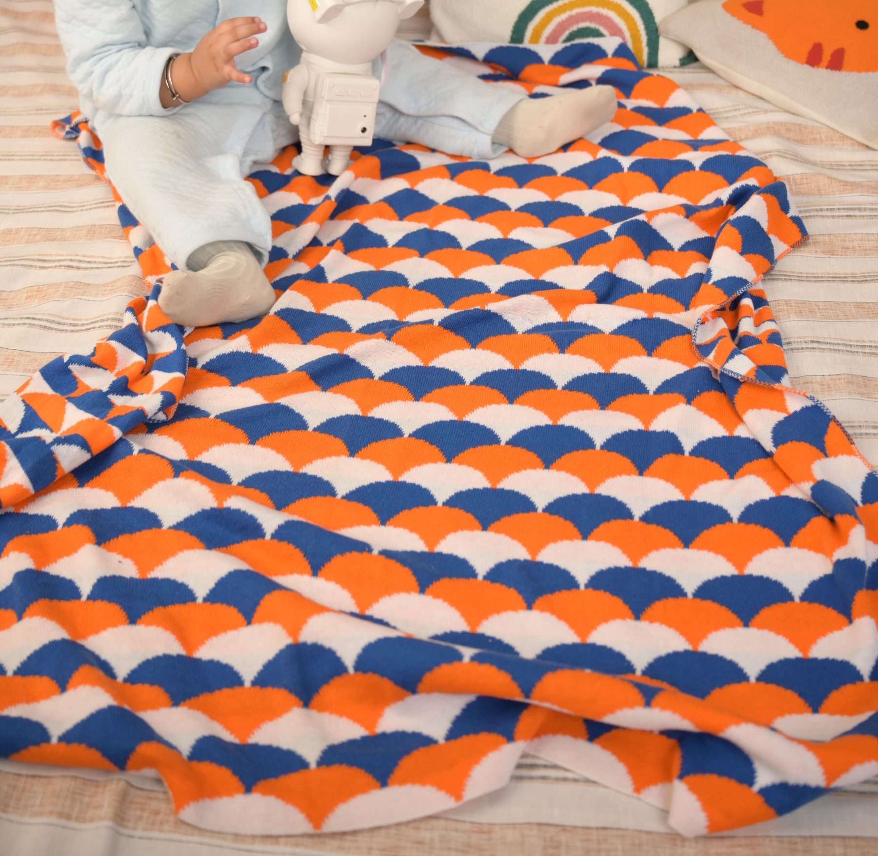 Scallop Print Baby Blanket