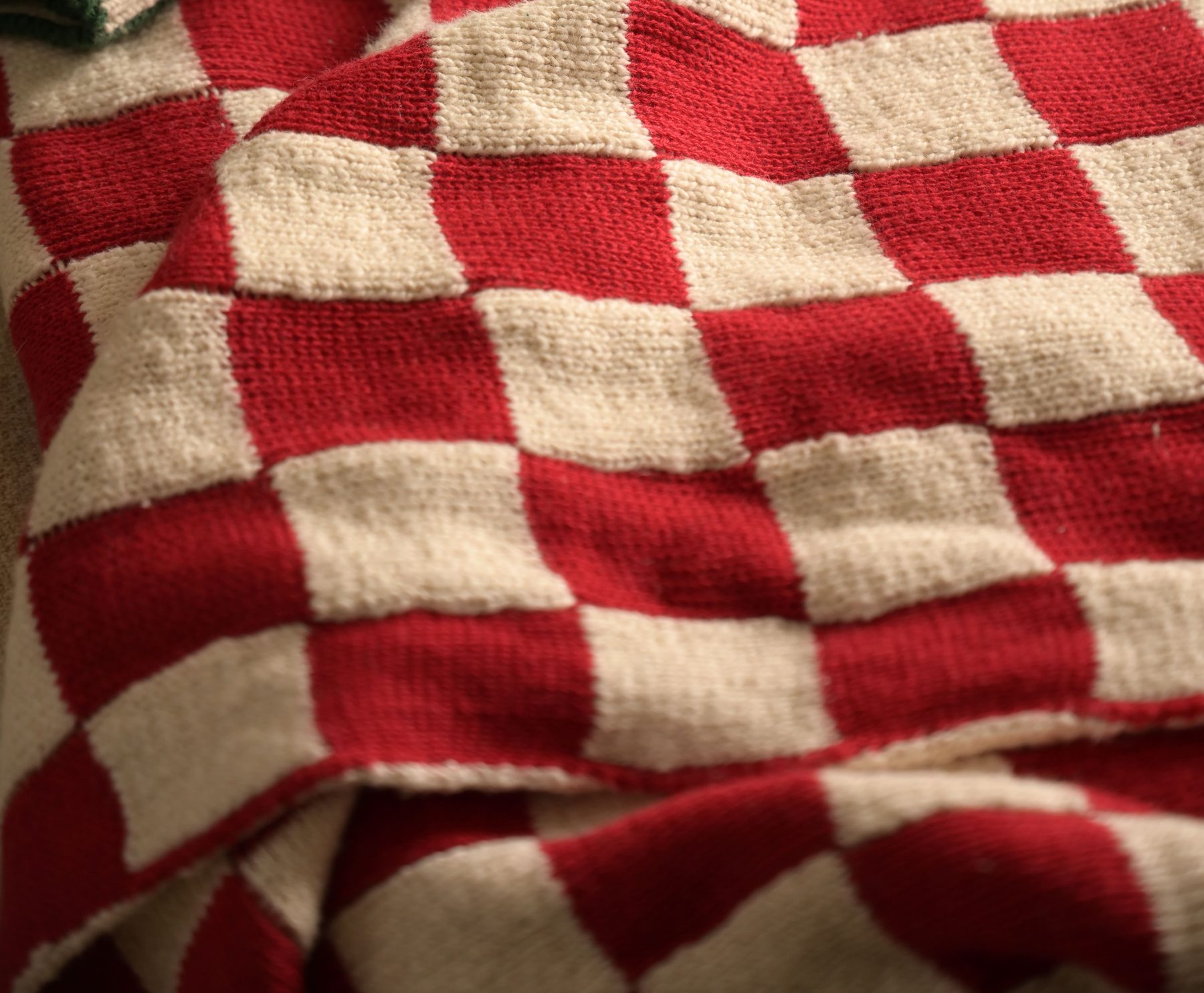 Red Diamond Check Throw