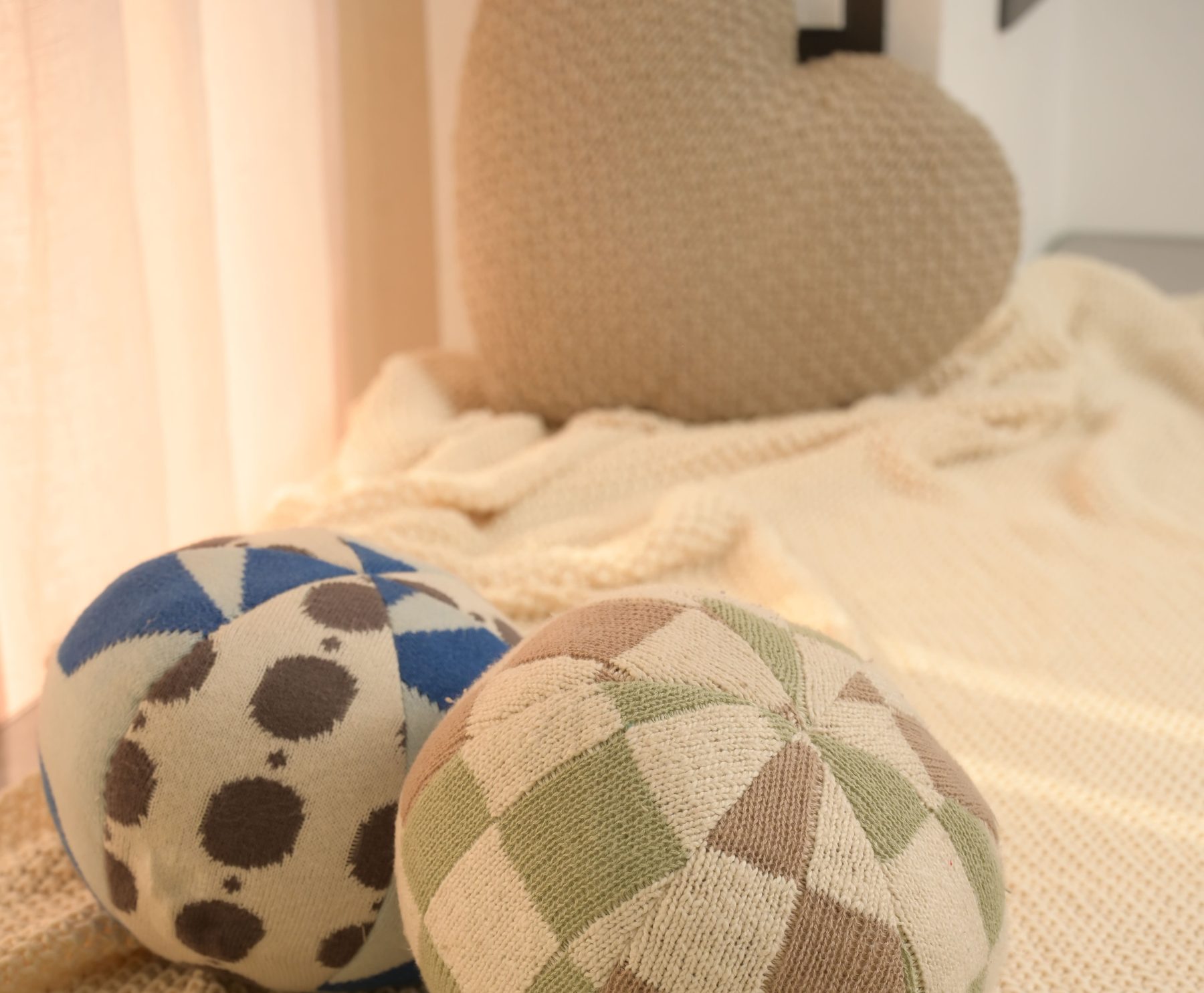 Ball Shaped Cushion